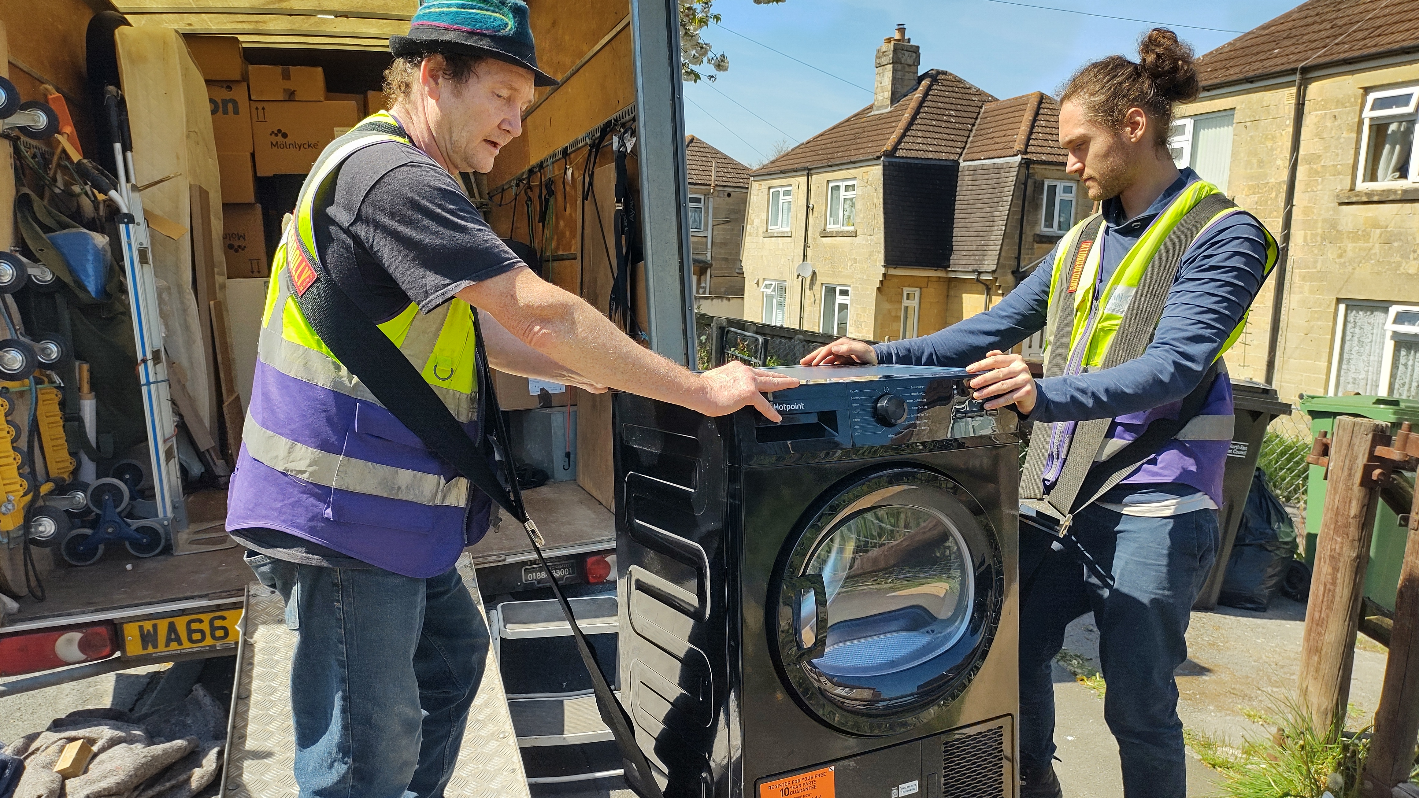 Using shoulder dolly for removals